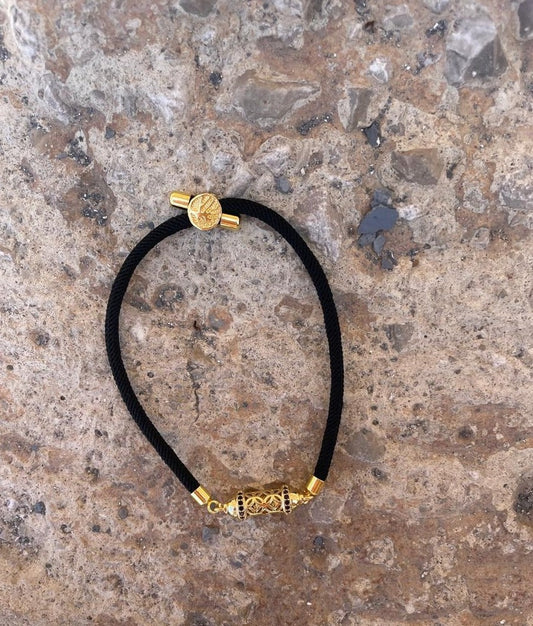 Black STATEMENT Bracelet