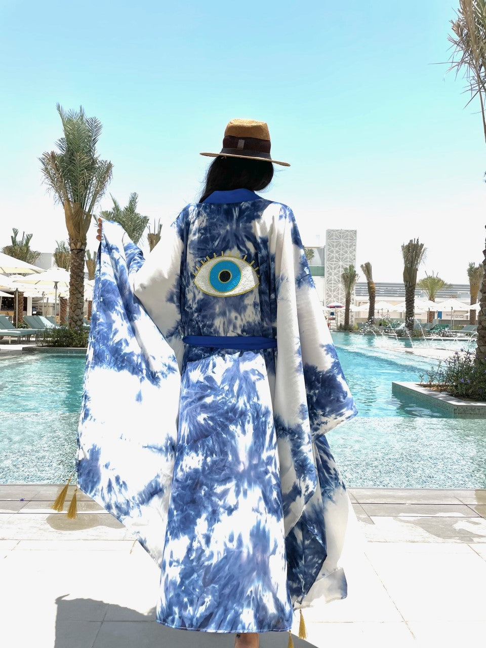 Women Tie Dye Eye Signature kimono