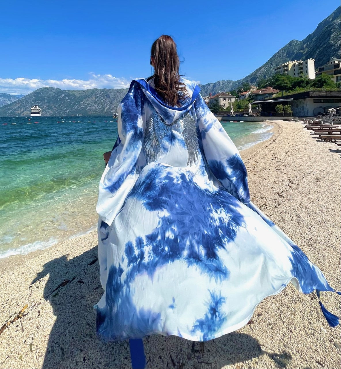 Luxury Tie Dye Silver Wings Coral Blue kimono